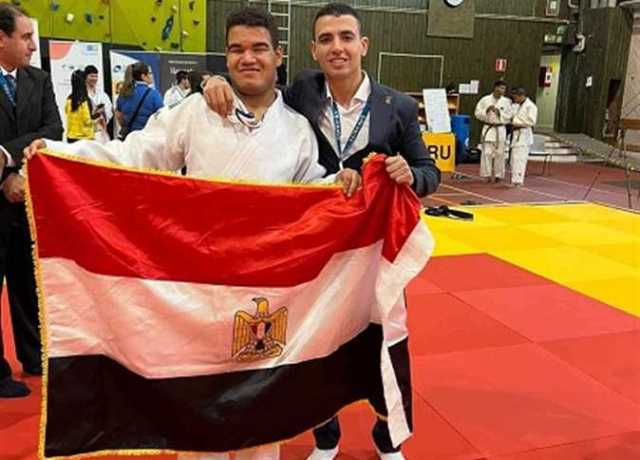طالب بجامعة بني سويف من ذوى الهمم يحصد المركز الثاني عالمياً في رياضة الجودو