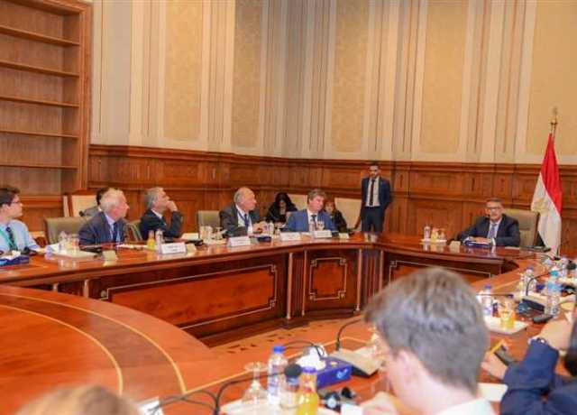 «حقوق النواب» تعقد لقاء بسفير بلجيكا بمصر ووفد طلاب مؤتمر أوليفينت البلجيكي