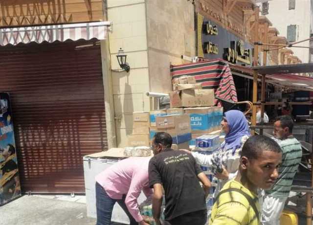 رفع ١٢٧ إشغال وتنفيذ أعمال النظافة العامة بأسوان