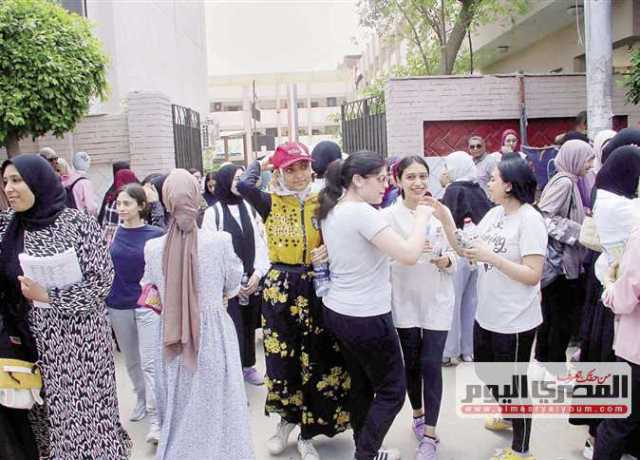 توزيع درجات امتحان التفاضل والتكامل للصف الثالث الثانوي 2023