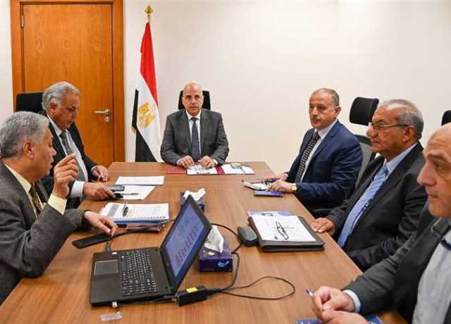 «الري»: مراعاة جودة المياه التي يتم رفعها من المصارف الزراعية قبل خلطها مع مياه الترع