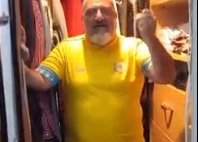 خالد الصاوي يوجه رسالة إلى النادي الإسماعيلي : أنا وروح أبويا بنشجعك (فيديو)