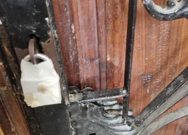 ضبط أدوية خاصة بالمستشفيات بعيادة غير مرخصة ومركز للعلاج الطبيعي ببني سويف