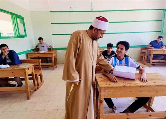 «بعد التفسير».. فرحة بين طلاب العلمي بالثانوية الأزهرية بالإسكندرية (تفاصيل)