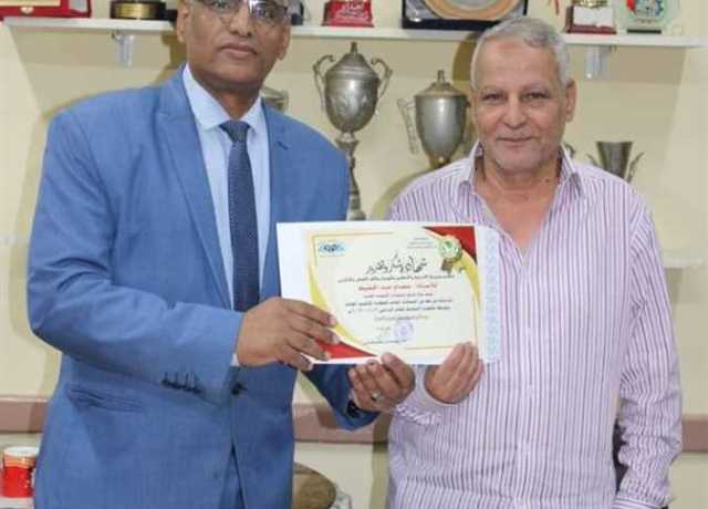 «تعليم المنيا» تكرم أعضاء غرفة امتحانات الشهادة الثانوية (صور)