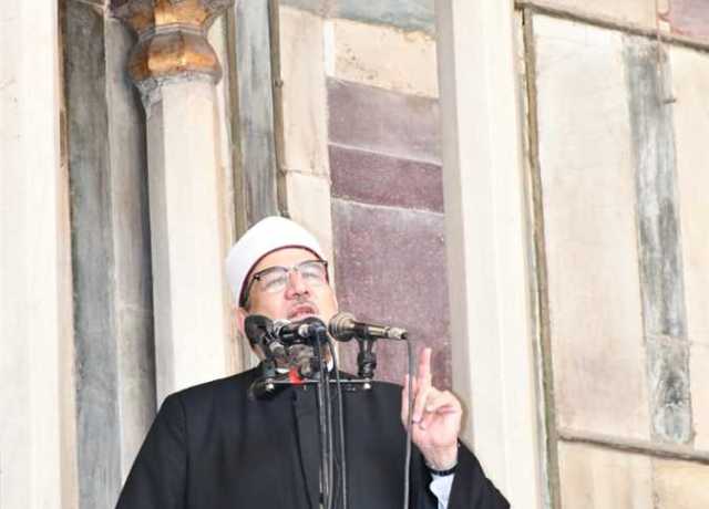 وزير الأوقاف: لا يمكن أن تجلس وتستغفر ولا تعمل وتظن أن السماء ستمطر عليك ذهبًا
