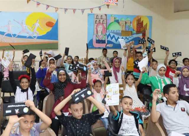 محافظ أسيوط يتابع أنشطة وفعاليات مكتبة مصر العامة