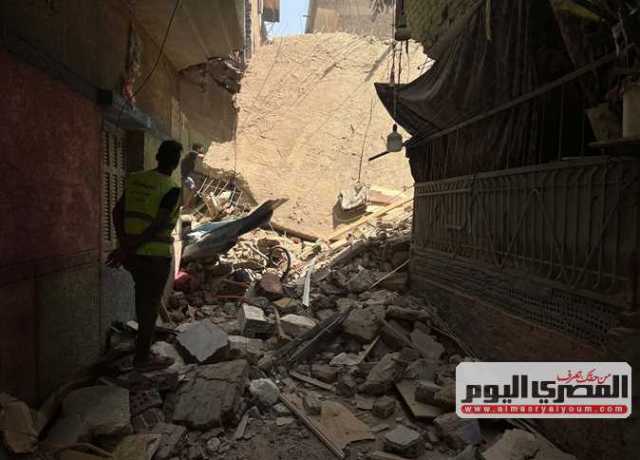 انهيار عقار من 3 طوابق بمنطقة الخليفة