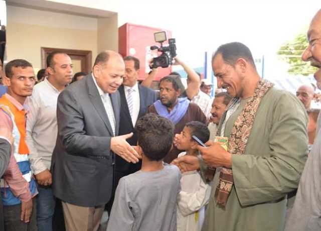 محافظ أسيوط يلتقي المعلمين الجدد المقبولين في مسابقة الـ 30 ألف معلم