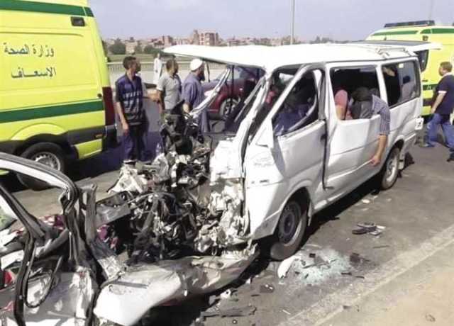 مصرع 6 وإصابة 16 في حوادث طرق بـ 3 محافظات