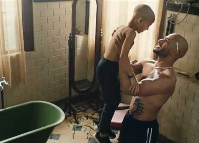 محمد العدل يروج لفيلم «ع الزيرو» لـ محمد رمضان ويعلق: «يا كريم يارب» (صورة)