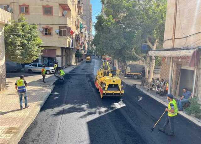 التنمية المحلية تتابع جهود ٣ محافظات في رصف الطرق