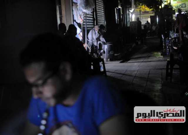 انقطاعات الكهرباء.. الحكومة تستثني أحد القطاعات وتكشف موعد نهاية تخفيف الأحمال