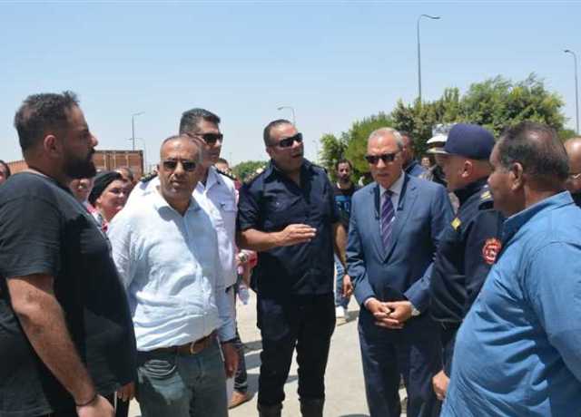 في مرحلة التبريد.. محافظ القليوبية يتابع جهود إطفاء حريق مصنع الأثاث بالعبور
