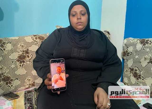 مأساة في 6 أكتوبر.. فتاة تقود سيارة فارهة بسرعة جنونية وتدهس عاملين أمام مركز تجارى (فيديو وصور)