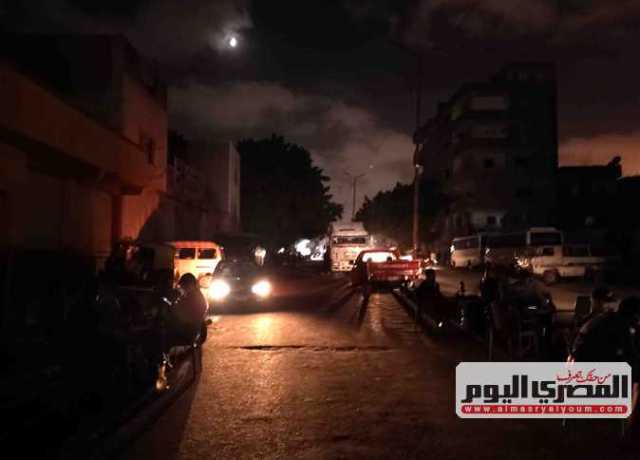 محافظة القاهرة: إطفاء إضاءات إعلانات الشوارع بعد الساعة 9 أو 10 لترشيد الكهرباء
