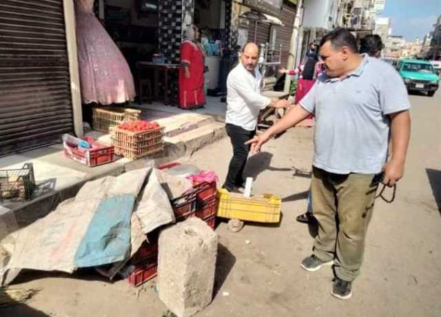 رئيس مدينة الحامول يقود حملة لرفع الإشغالات