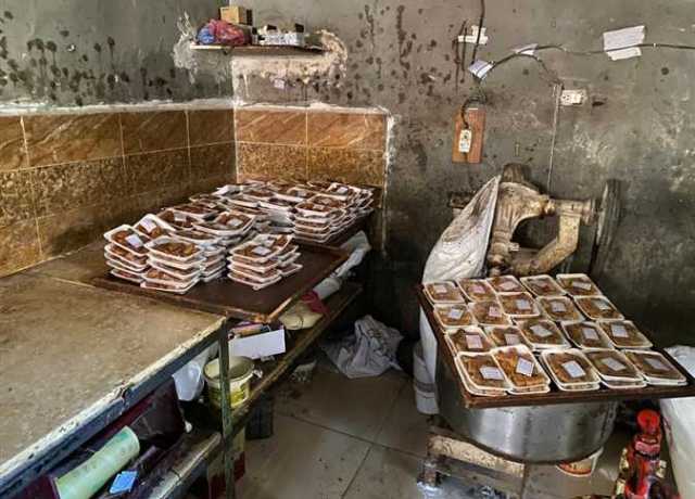 ضبط وإعدام 77 طن أغذية و518 منشأة مخالفة في الشرقية