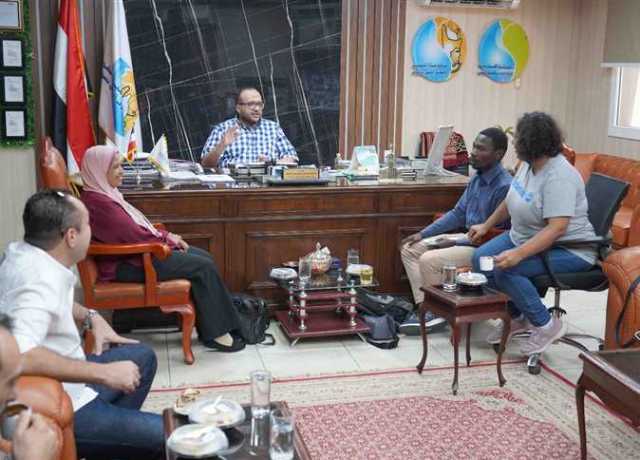 وفد هولندي يبحث الاستخدام الفعال للطاقة ضمن «تعزيز استدامة خدمات المياه في الصعيد»