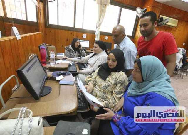 استقبال طلاب تنسيق المرحلة الأولي بمعامل جامعة أسيوط