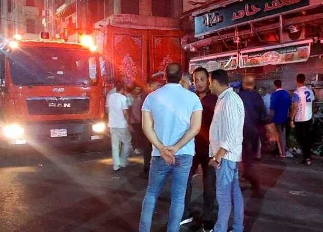 بسبب ماس كهربائى.. السيطرة على حريق بمحل جزارة بحى الجمرك في الإسكندرية