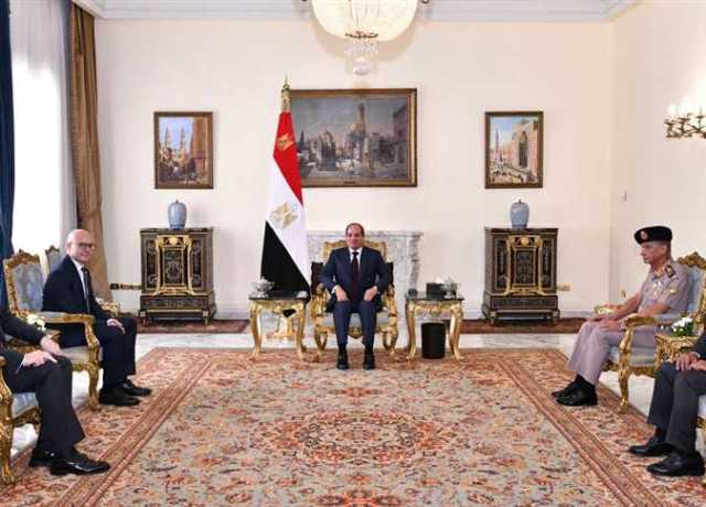 السيسي يبحث مع رئيس الوزراء الصربي التعاون العسكري والأمني بين البلدين