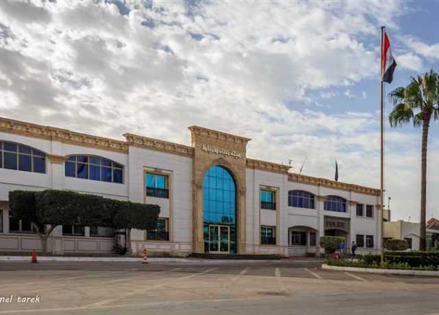 ميناء دمياط يستقبل 9 سفن و5341 شاحنه