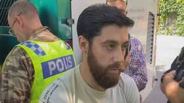 السويد.. شاب من أصل سوري يكشف أسباب عدم قيامه بإحراق نسخ من التوراة والإنجيل
