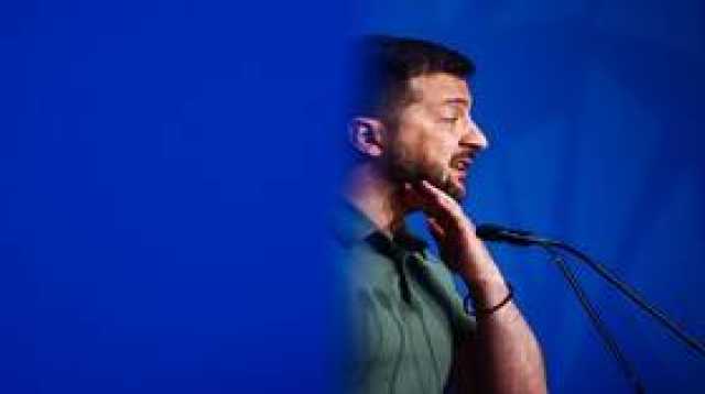 مستشار الرئيس الأوكراني الأسبق: خطة زيلينسكي للسلام عديمة الفائدة ومستحيلة التطبيق