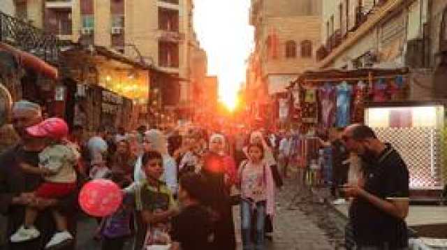 مستشار السيسي يطمئن المصريين ويدعو لتدابير تقي من متحور كورونا الجديد