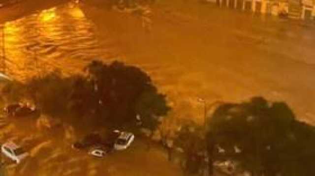 الخارجية الفلسطينية: كارثة حقيقية بعد فقدان عشرات العائلات الفلسطينية جراء العاصفة 'دانيال' في ليبيا