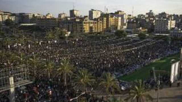 حوارة.. مسيرة غضب فلسطينية خلال جنازة فتى فلسطيني بعد هجوم مستوطنين (صور)