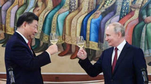أوشاكوف: بوتين يجري محادثات مع شي جين بينغ يوم 18 أكتوبر في بكين