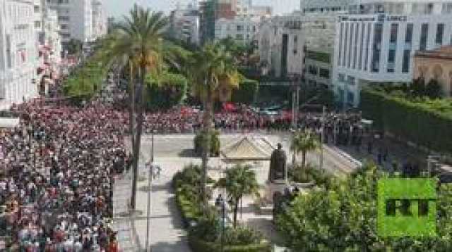 مظاهرات حاشدة في تونس احتجاجا على القصف الإسرائيلي الهمجي المستمر لقطاع غزة (فيديوهات)