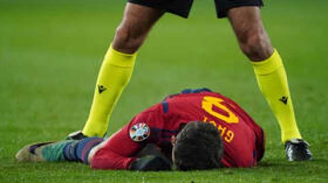غضب عارم في برشلونة من مدرب إسبانيا بسبب جافي