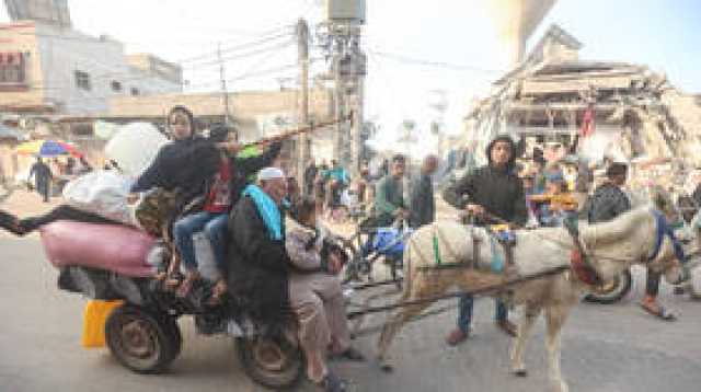 الجيش الإسرائيلي يطلب من سكان غزة الانتقال إلى مناطق محددة في شمال القطاع وجنوبه