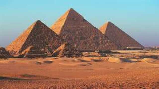 يؤثر على أصالته وعراقته.. نائبة مصرية تقدم طلب إحاطة بشأن مشروع تبليط الهرم