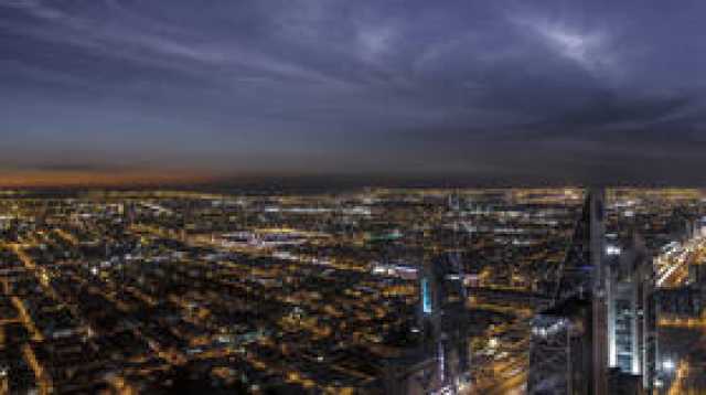 السعودية..فيديوهات توثق سيولا جارفة في مناطق بالعاصمة الرياض (فيديوهات)