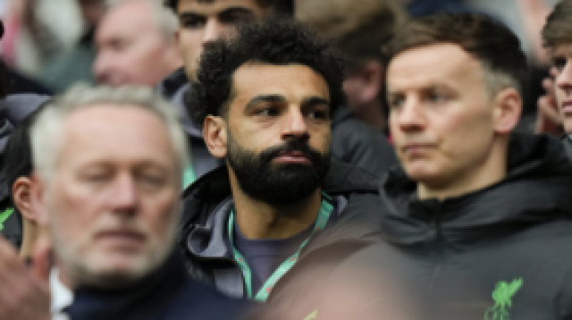 الكشف عن سبب غياب صلاح عن ليفربول في نهائي كأس الرابطة الإنجليزية