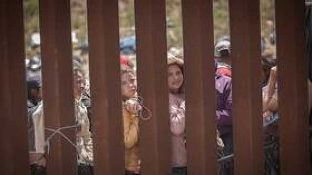 ماسك: الولايات المتحدة ملاذ لأخطر المجرمين من جميع العالم