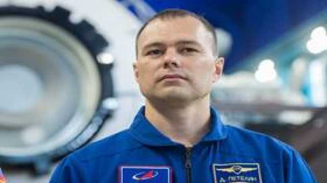 بوتين يمنح رائدي الفضاء الروسيين دميتري بيتيلين وأندريه فيديايف لقب 'بطل روسيا'
