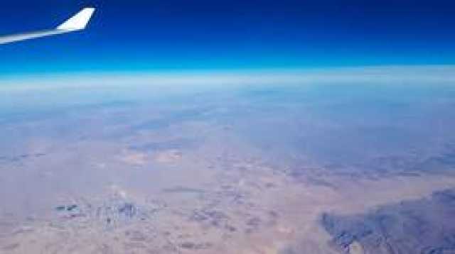 شركات طيران عالمية تتجنب عبور المجال الجوي الإيراني