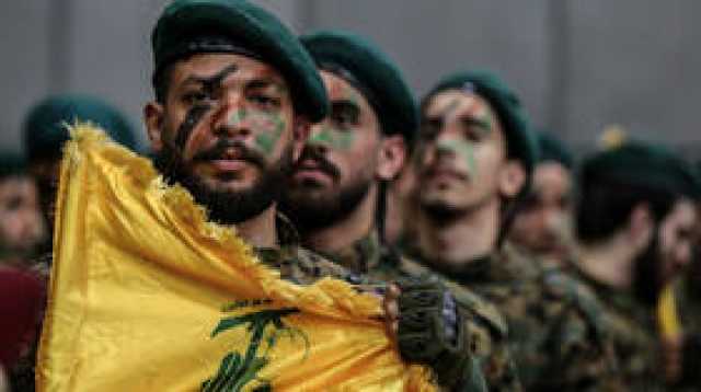 حزب الله يرد على 'اعتداءات إسرائيل على المدنيين بصواريخ وأسلحة مناسبة' وسط قصف على جنوب لبنان