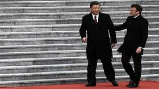 سيناتور روسي يسمي 'الهدف الأكبر' لماكرون في المحادثات مع نظيره الصيني