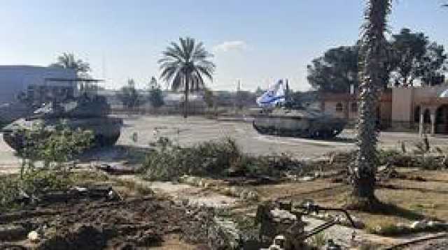 'يديعوت أحرونوت': مصر قد تقلص العلاقات الدبلوماسية مع إسرائيل بسبب غزو رفح