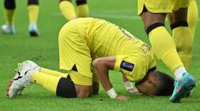 لاعب دولي يتعرض لهجوم بالأسيد