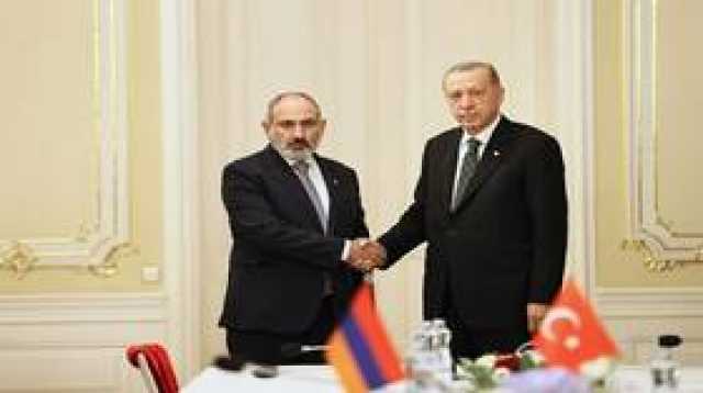 أردوغان وباشينيان يعربان عن رغبتهما في تطبيع العلاقات بين تركيا وأرمينيا دون شروط مسبقة