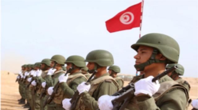 تونس.. وفاة عسكري في إطلاق نار مباغت على دورية عسكرية في رمادة