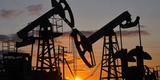استقرار أسعار النفط مع ترقب المستثمرين لمحادثات هدنة غزة