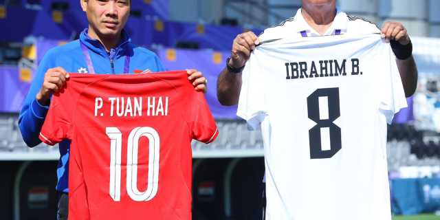 المنتخب الوطني يواجه فيتنام بالطقم الأبيض